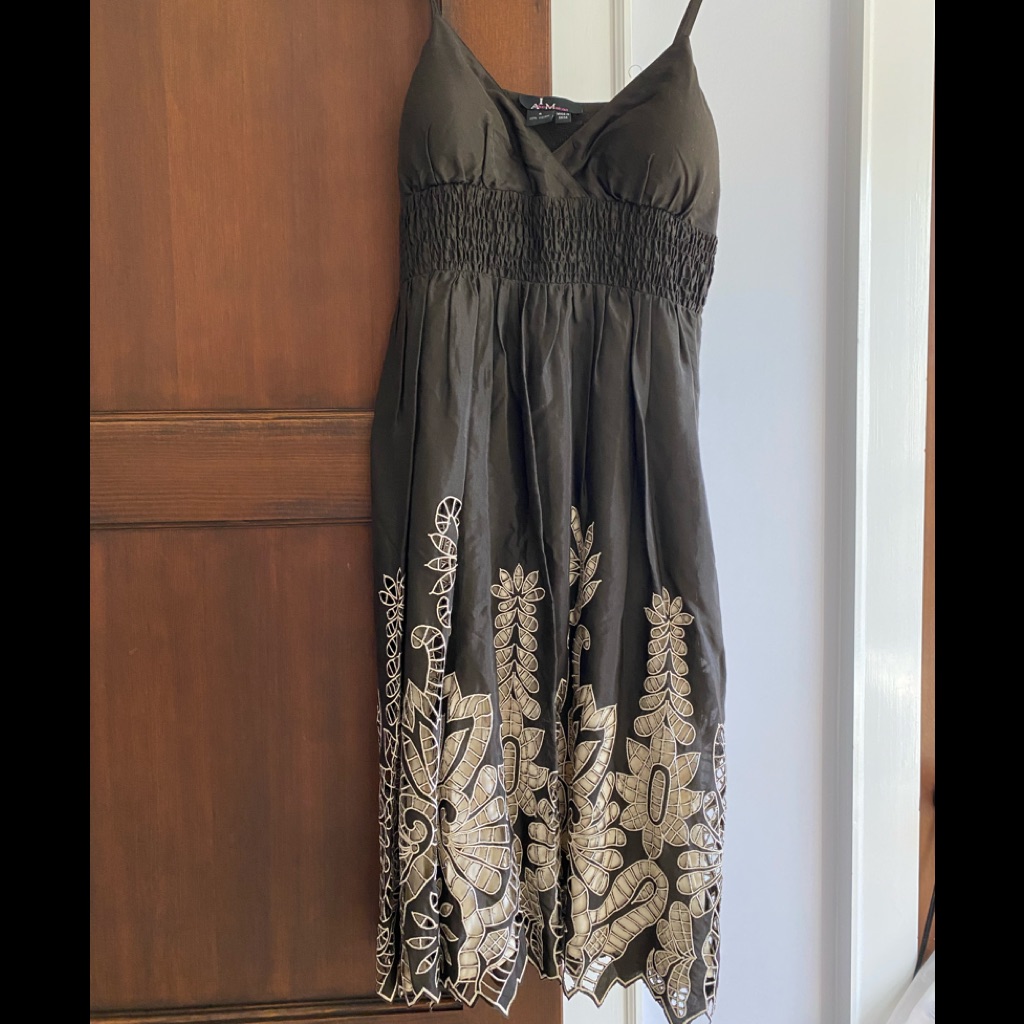 Alberto Makali Sundress